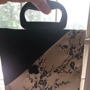 Silk like purse
